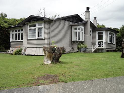42 Hall-jones Street, Dunollie