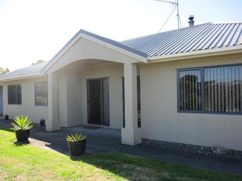 2 Parkland Drive, Waipawa