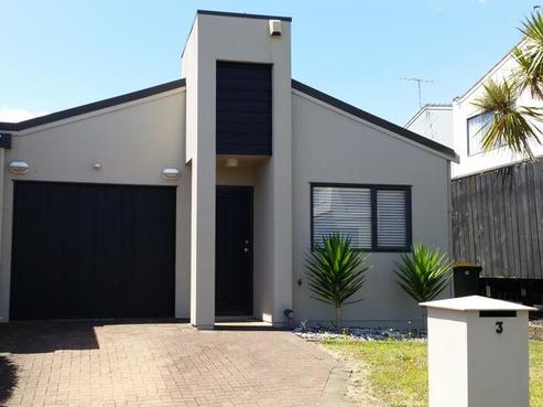 3 Bunker Rise, Golflands