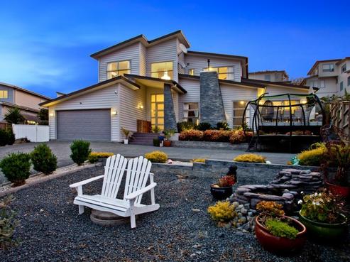 44 Borneo Drive, Fairview Heights