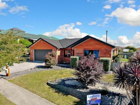 8 Hadrians Way, Nawton