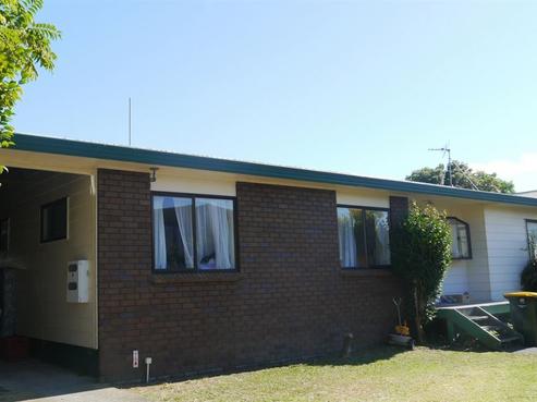 2/10 Barcroft Place, Clendon Park