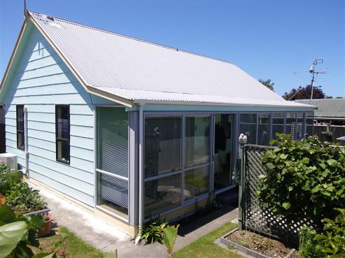 12B Clayton Road, Amberley