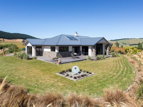 758 Waihola Highway, Waihola