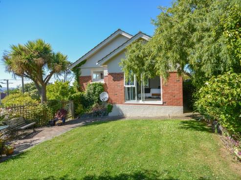 27 Kilgour Street, Roslyn
