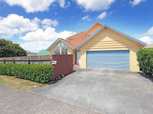 2/11 Daria Place, Northpark