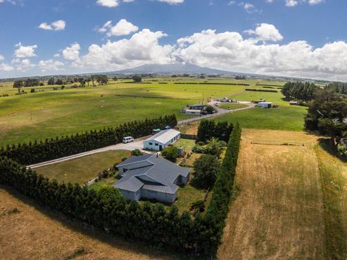 1434 Skeet Road, Okaiawa
