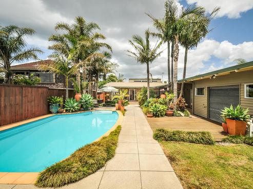 28 County Road, Torbay