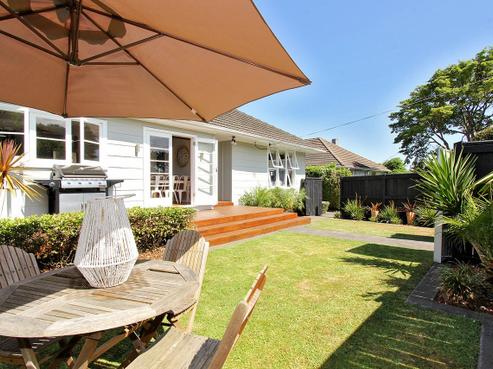 51 Woodleigh Street, Frankleigh Park