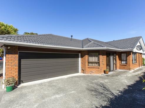 2/196 Waiwhetu Road, Waterloo
