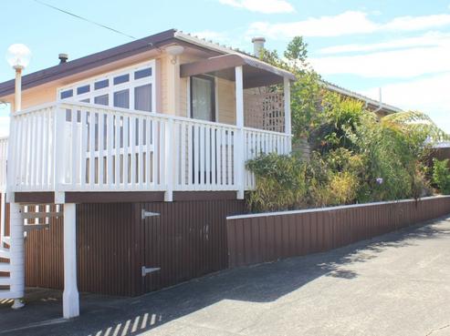 65 Nash Parade, Foxton Beach