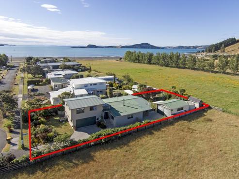 20 Karaka Road, Kawakawa Bay