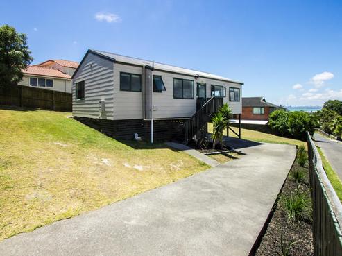 6 Worthington Place, West Harbour