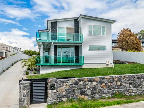 138B Beach Road, Castor Bay