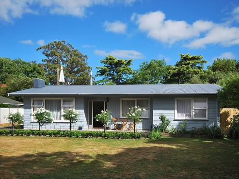 102 East Street, Greytown