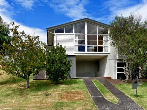 14 Caronia Crescent, Lynfield