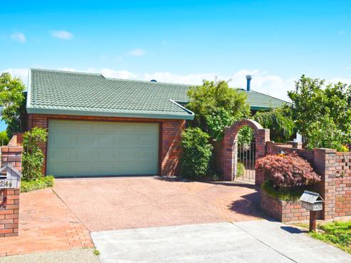 24A Falstaff Place, Half Moon Bay