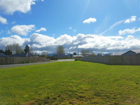 16 Ormandy Court, Amberley