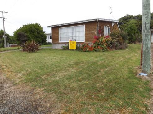 4 Marine Terrace, Kaka Point