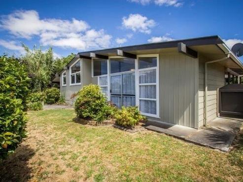 14 Reading Street, Greytown