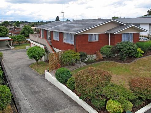 22 Resthill Crescent, Glenview