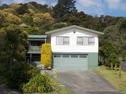 126 Regent Heights, Thames