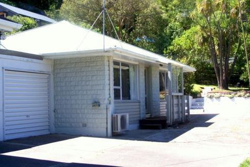 2/26 Voelas Road, Lyttelton