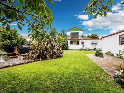 19 Memorial Park Avenue, Haumoana