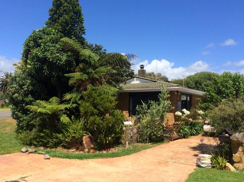 8 Makora Road, Otaihanga