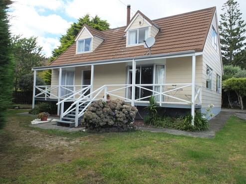 69B George Street, Hikurangi