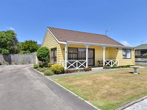 61 Neale Avenue, Stoke