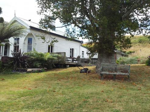 15 Wood Street, Waikino