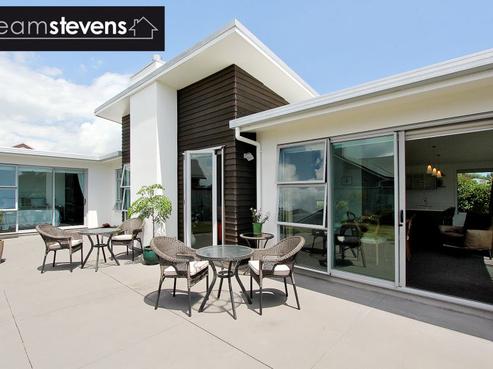 16 Montrose Place, Highlands Park