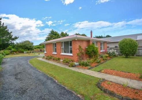 11 Viscount Road, Waldronville