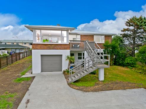 12 West Hoe Road, Orewa