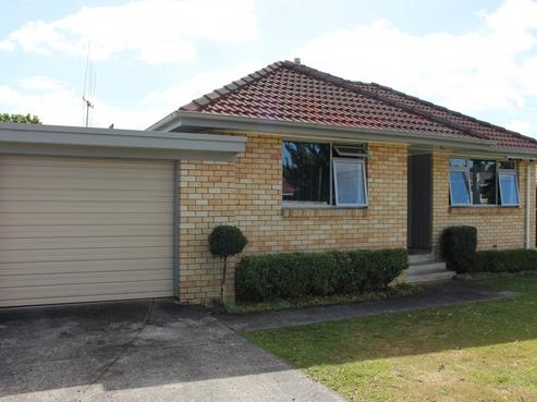 4A Steele Road, Forest Lake