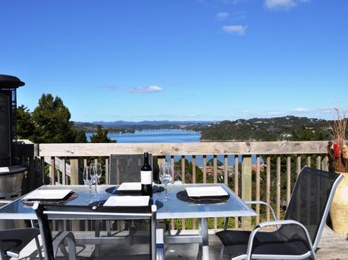 3 Binnie Street, Paihia