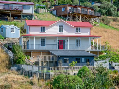 15 Harkess Lane, Lyttelton