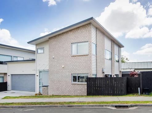 3 Sunshine Boulevard, Sunnyvale