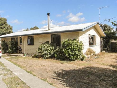 16 Brydon Street, Renwick