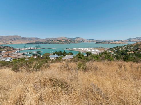 6 Harmans Road, Lyttelton