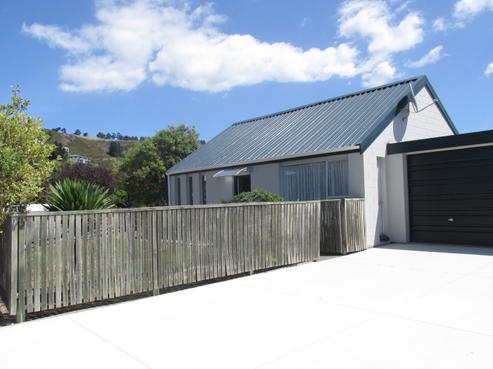 2 Hilldale Place, Hillsborough