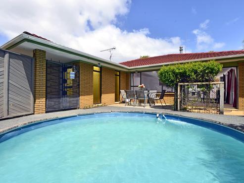 98 Weatherly Road, Torbay