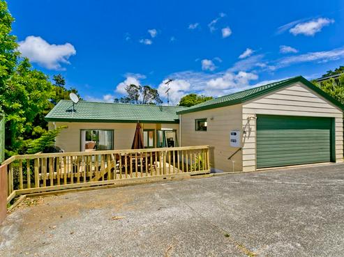 65A Girrahween Drive, Totara Vale