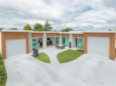 13A Dover Road, Saint Andrews