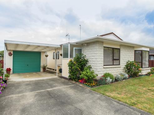 32A Dorset Road, Springvale