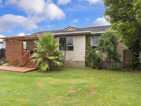 21 Fiesta Drive, Half Moon Bay