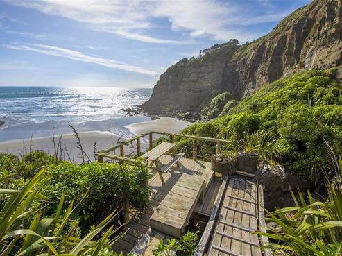 467 Oaia Road, Muriwai