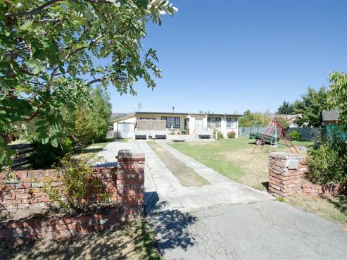 12 Ortive Street, Cromwell