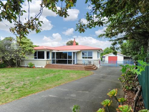 99 Rogers Road, Bay View